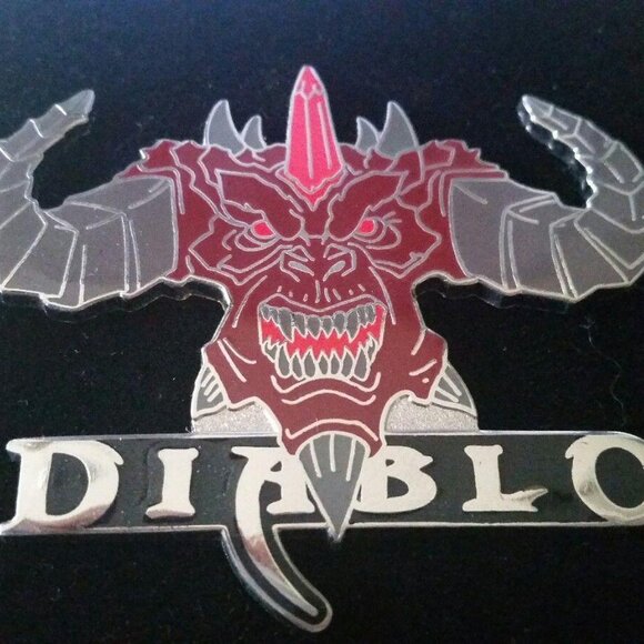 2009 Blizzcon Diablo Pin - Picture 2 of 2